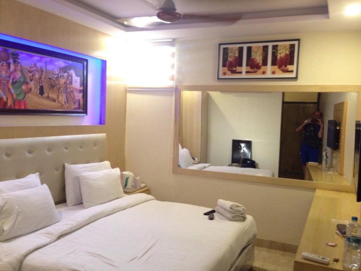 Hotel Arjun New Delhi Exterior foto