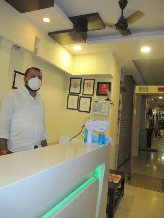 Hotel Arjun New Delhi Exterior foto