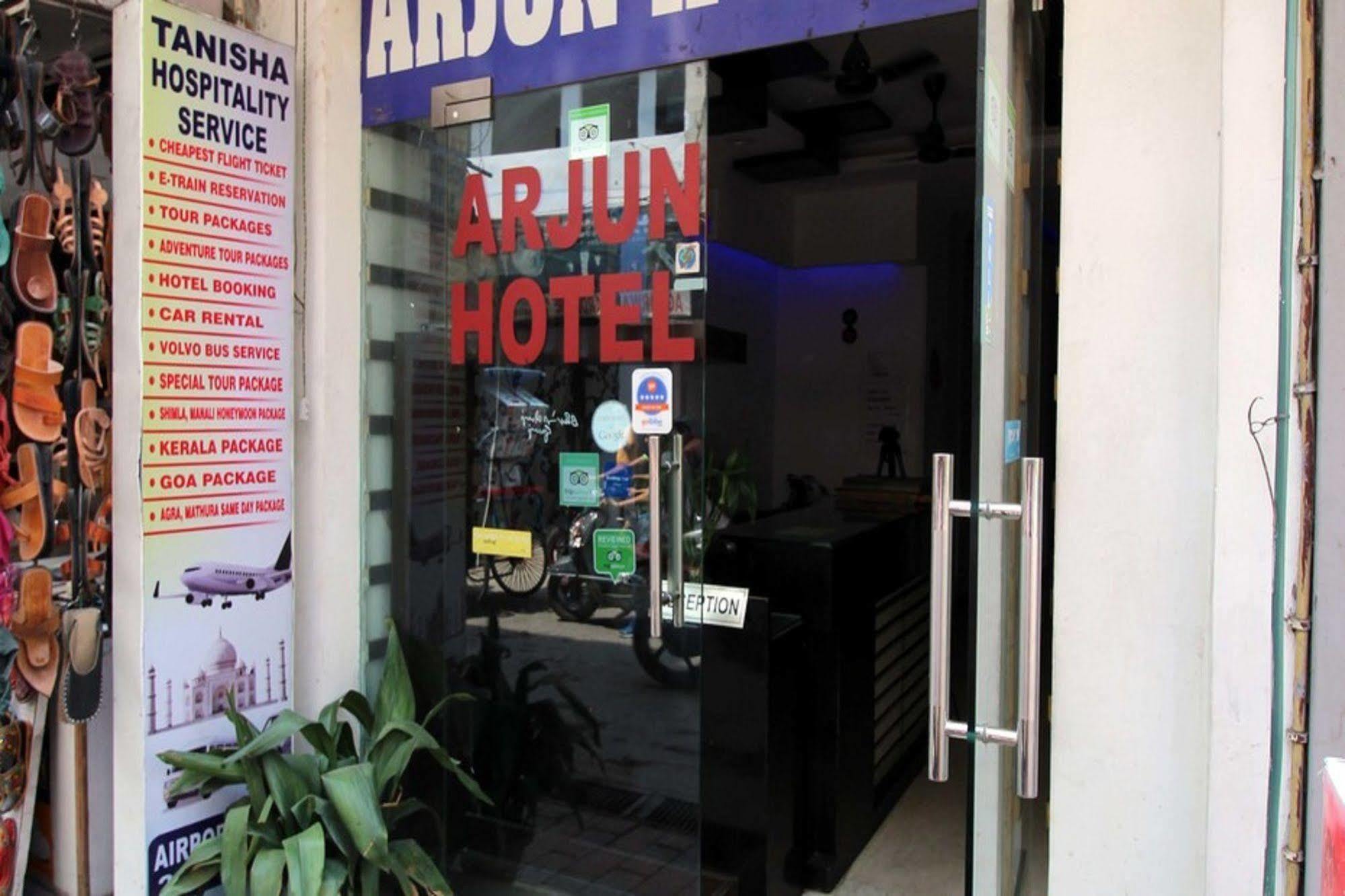 Hotel Arjun New Delhi Exterior foto