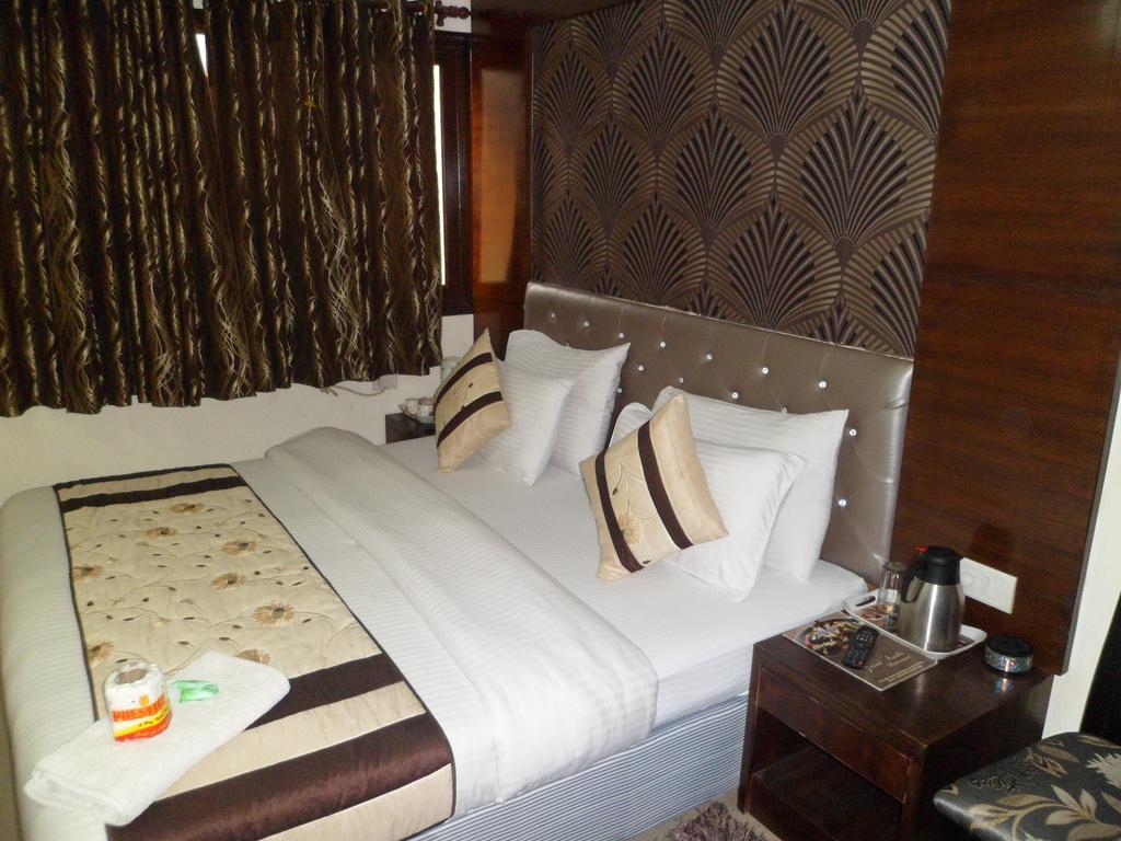 Hotel Arjun New Delhi Cameră foto